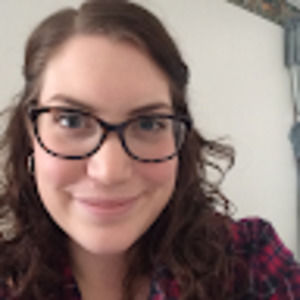 Meet your Posher, Holly